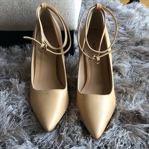 Nude Pointed Heel- NEW